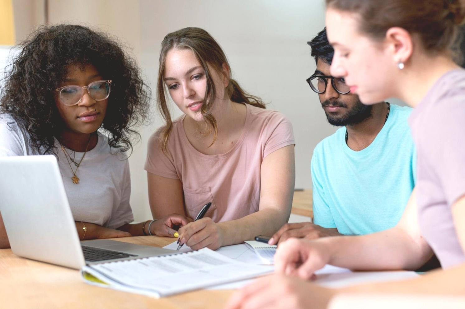 Professionelle Netzwerkveranstaltung und Austausch